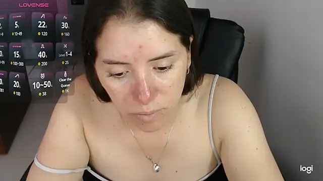 spicey latina online show from 05-02-26, 04:56
