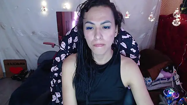 Snapshot of arianablue69 chatting on 12-24-24, 09:11 arianablue69 online show from 12-24-24, 09:11