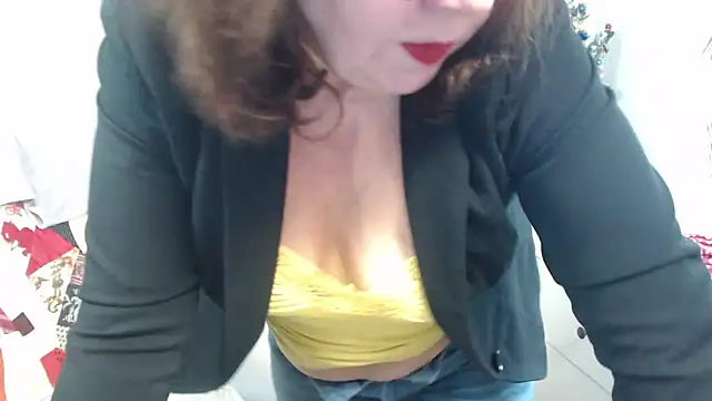 Snapshot of Adelewildx chatting on 01-07-25, 07:31 Adelewildx online show from 01-07-25, 07:31