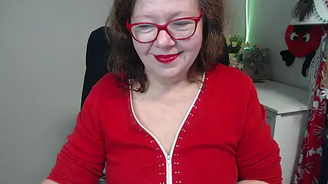 Snapshot of Adelewildx chatting on 02-25-25, 07:52 Adelewildx online show from 02-25-25, 07:52