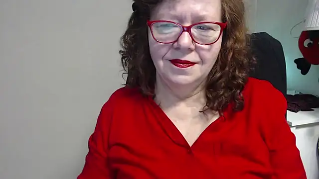 Snapshot of Adelewildx chatting on 03-13-25, 04:05 Adelewildx online show from 03-13-25, 04:05