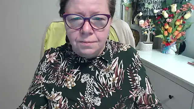 Snapshot of Adelewildx chatting on 03-17-26, 04:50 Adelewildx online show from 03-17-26, 04:50