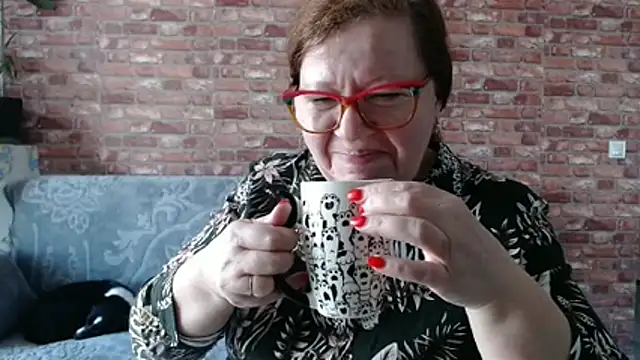 Snapshot of Adelewildx chatting on 03-21-26, 11:48 Adelewildx online show from 03-21-26, 11:48