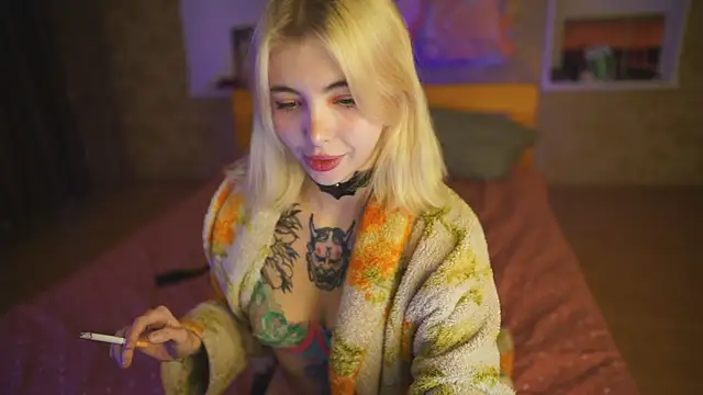 Snapshot of Allison_Cuty chatting on 12-07-24, 08:05 Allison Cuty online show from 12-07-24, 08:05