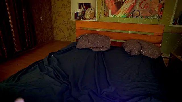 Snapshot of Allison_Cuty chatting on 09-30-25, 11:21 Allison Cuty online show from 09-30-25, 11:21