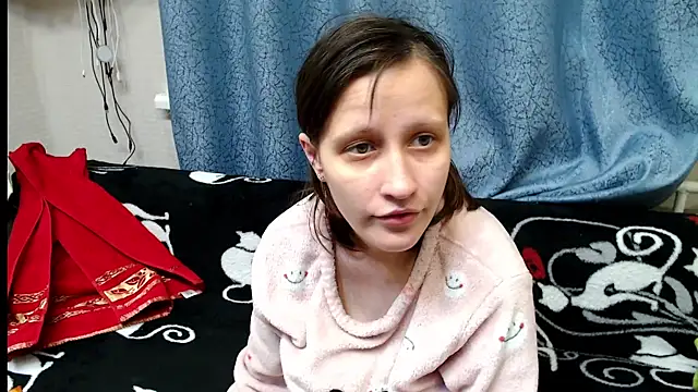 alisacucumber online show from 01-25-25, 04:13