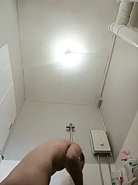 Snapshot of assluv1909 chatting on 11-15-25, 03:15 assluv1909 online show from 11-15-25, 03:15