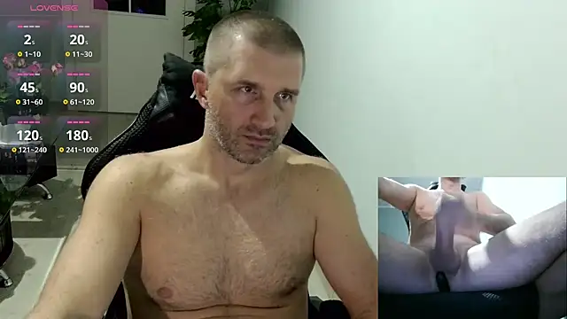 Snapshot of Maribor chatting on 09-15-25, 02:33 Maribor online show from 09-15-25, 02:33