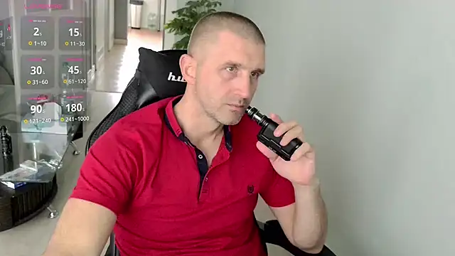 Snapshot of Maribor chatting on 10-16-25, 01:23 Maribor online show from 10-16-25, 01:23