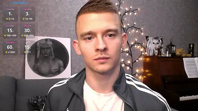 Snapshot of Marvelboy_ chatting on 01-31-25, 01:45 Marvelboy online show from 01-31-25, 01:45