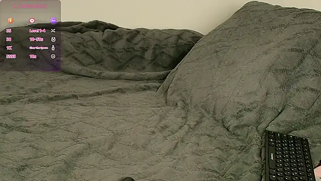 Snapshot of SuchArt_ chatting on 03-14-26, 03:50 SuchArt online show from 03-14-26, 03:50