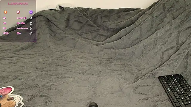 Snapshot of SuchArt_ chatting on 03-15-26, 03:51 SuchArt online show from 03-15-26, 03:51