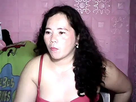 hotpusie 4u online show from 11-12-25, 05:24