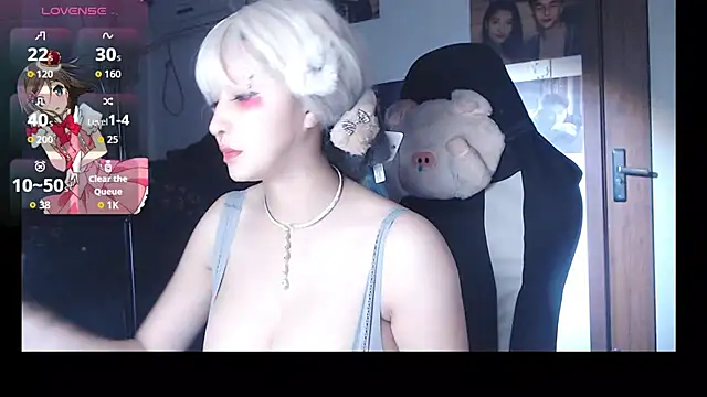 candy cola online show from 10-07-25, 01:41