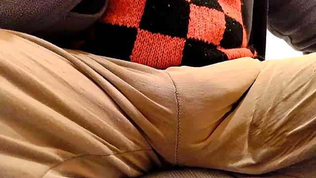 Snapshot of gae89tano chatting on 03-03-25, 08:49 gae89tano online show from 03-03-25, 08:49