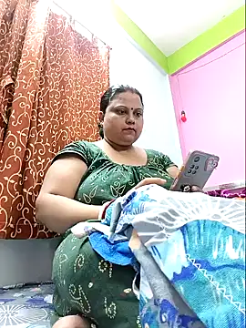 yourssoumi online show from 12-13-24, 06:16