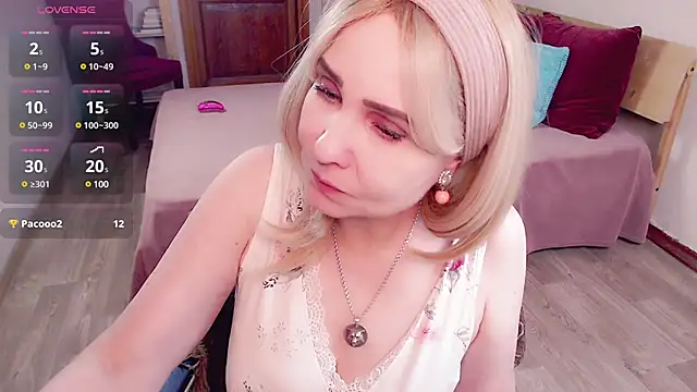  unique cam  online show from 12-07-24, 08:22