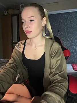 Snapshot of SIMBA_BOS chatting on 03-17-26, 02:05 SIMBA BOS online show from 03-17-26, 02:05