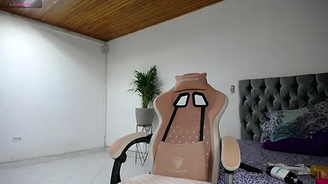 ashley morgan 18 online show from 01-17-25, 05:11