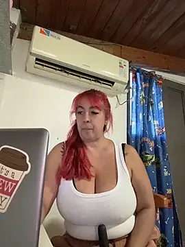 sofy alone online show from 05-14-26, 05:20
