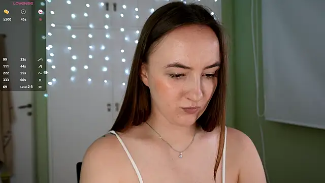 Snapshot of Black_Eva_ chatting on 01-28-25, 05:35 Black Eva online show from 01-28-25, 05:35