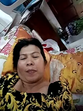 TropicalFlower online show from 02-11-26, 06:18