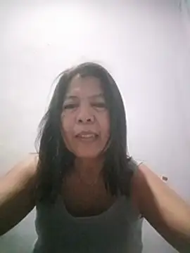TropicalFlower online show from 07-18-26, 07:39