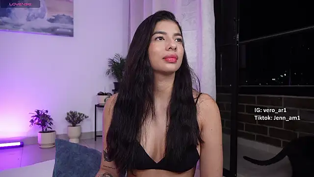 Veronica ar online show from 02-06-26, 02:38