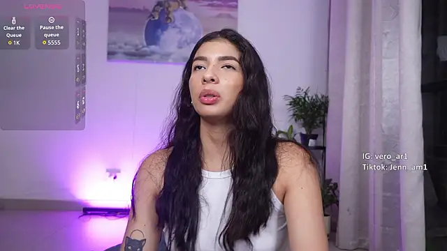 Veronica ar online show from 03-01-26, 04:03