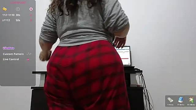 BBW MILF 4U online show from 11-21-25, 03:00