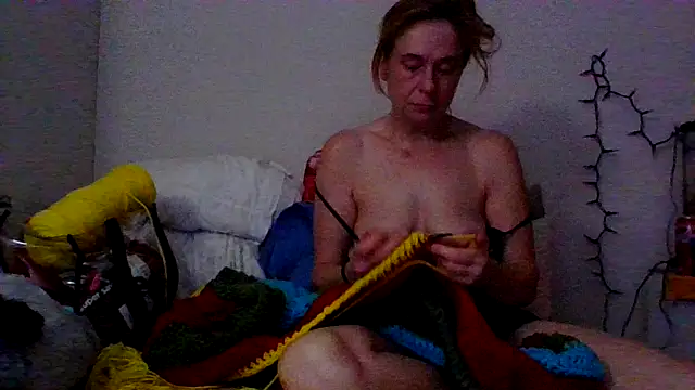 Snapshot of tmmcmannus chatting on 04-24-26, 06:38 tmmcmannus online show from 04-24-26, 06:38