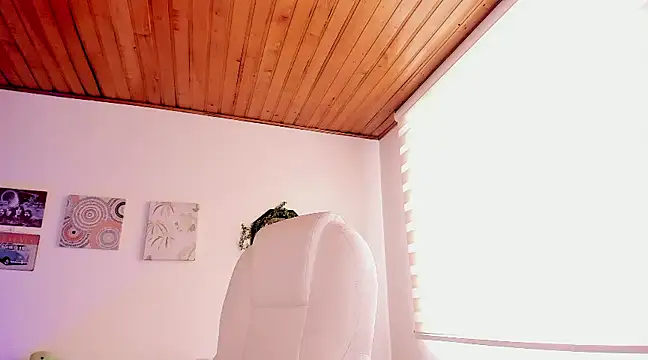 Snapshot of kinky_rider chatting on 12-07-24, 08:16 kinky rider online show from 12-07-24, 08:16