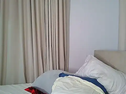 Snapshot of Deliciousgal chatting on 07-01-26, 06:18 Deliciousgal online show from 07-01-26, 06:18