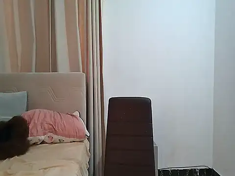 Snapshot of Deliciousgal chatting on 08-04-26, 07:11 Deliciousgal online show from 08-04-26, 07:11