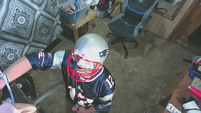 Snapshot of sex4fun_21 chatting on 10-06-25, 12:52 sex4fun 21 online show from 10-06-25, 12:52