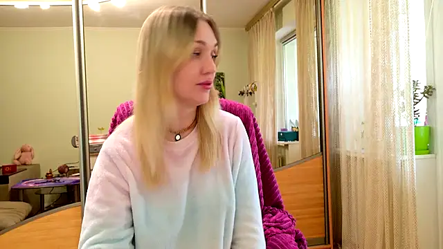 Snapshot of ModelEva chatting on 05-01-26, 07:57 ModelEva online show from 05-01-26, 07:57