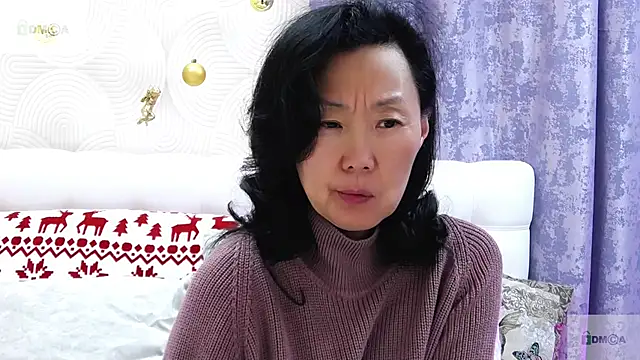 Asian legs online show from 01-13-25, 09:41