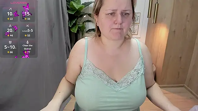 ScarlettSoft online show from 12-10-24, 05:39