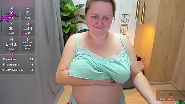 ScarlettSoft online show from 12-17-24, 08:56