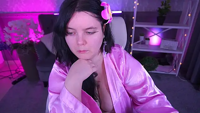 Snapshot of LittleShyy chatting on 03-02-26, 02:24 LittleShyy online show from 03-02-26, 02:24