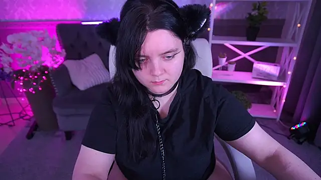 Snapshot of LittleShyy chatting on 03-03-26, 06:52 LittleShyy online show from 03-03-26, 06:52