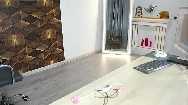 Angelalive online show from 03-11-25, 11:44