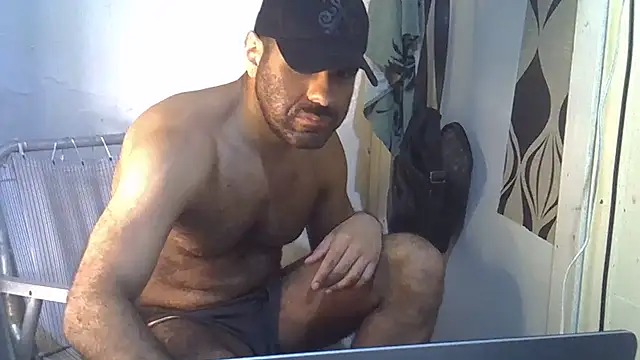 Snapshot of MILITARS chatting on 01-13-26, 07:30 MILITARS online show from 01-13-26, 07:30