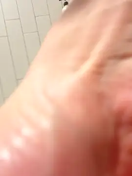 alextang2005 online show from 01-07-26, 05:43