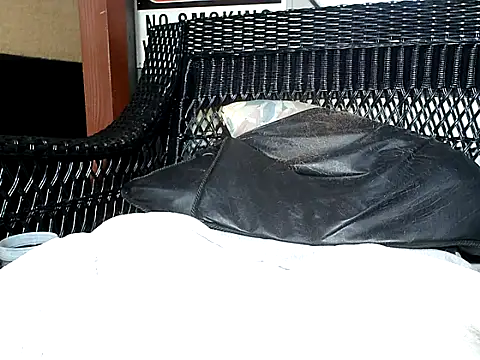 HungHawaiian808xh online show from 12-16-24, 02:15