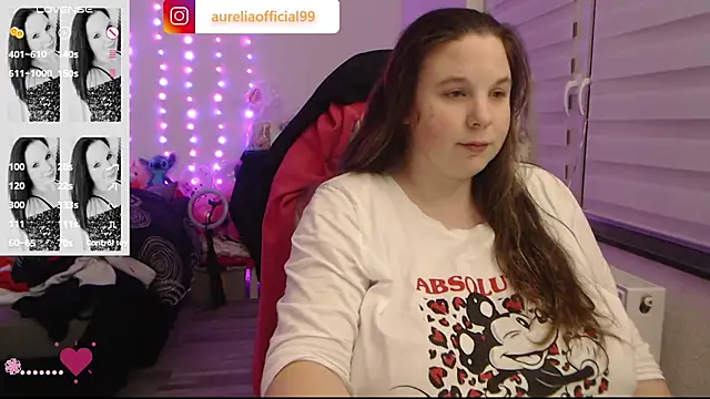 AureliaWinter online show from 01-13-26, 08:36