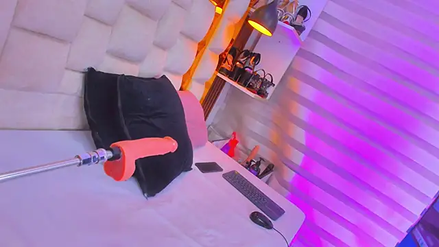 bigass monic online show from 02-14-26, 03:14