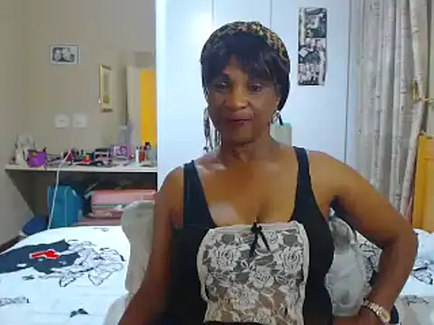 Hotgrannyx online show from 12-08-24, 04:28