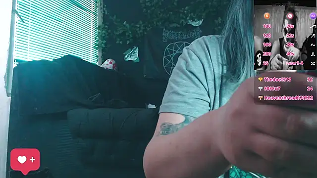 Psychobitch7 online show from 05-06-26, 08:30