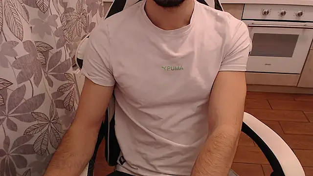 Snapshot of Mandarin4ks chatting on 03-17-26, 12:19 Mandarin4ks online show from 03-17-26, 12:19